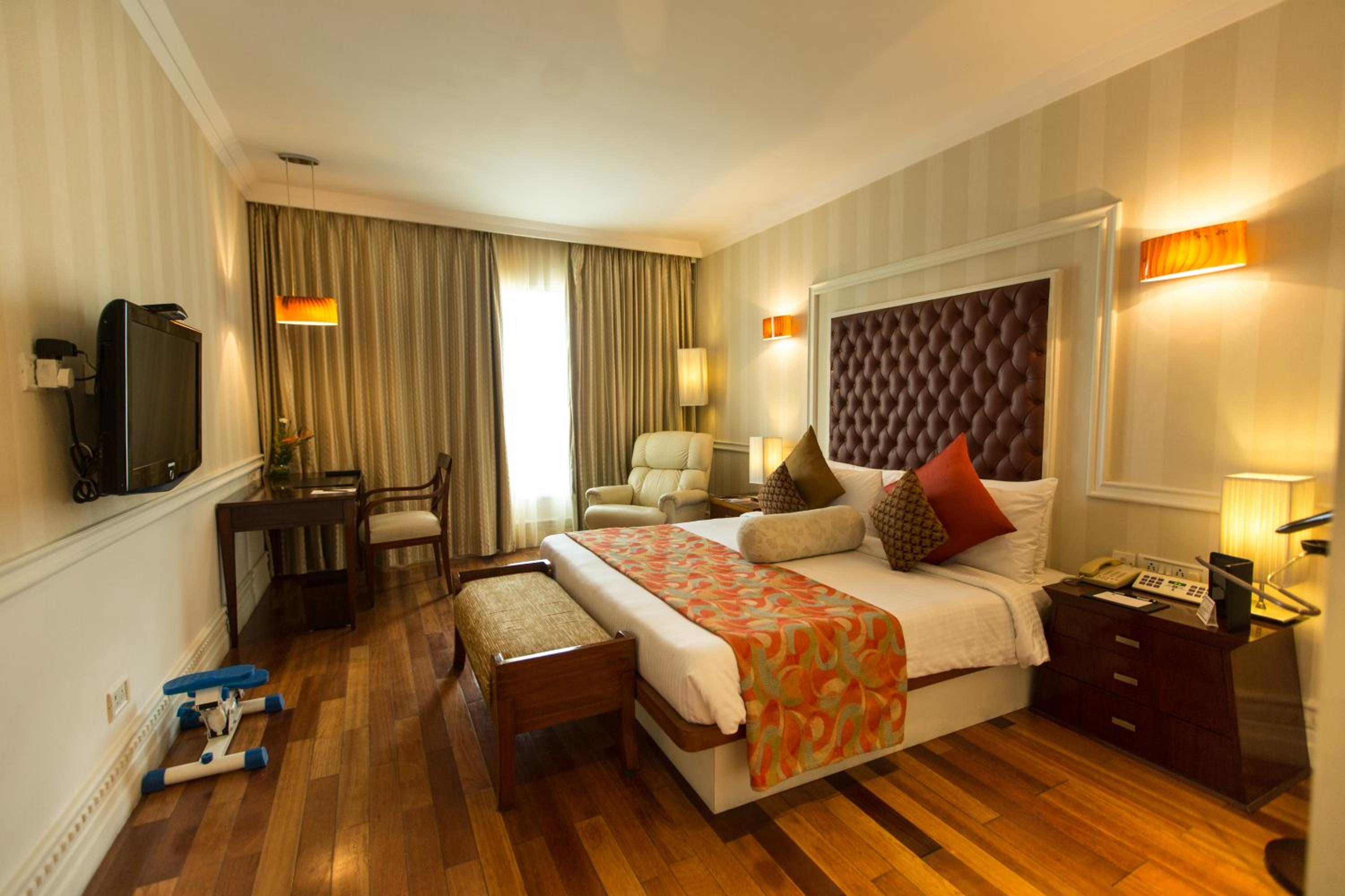 Executive, Suite, King Bed