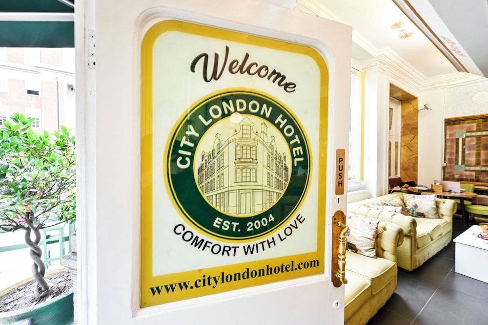 City London Hotel 8/50