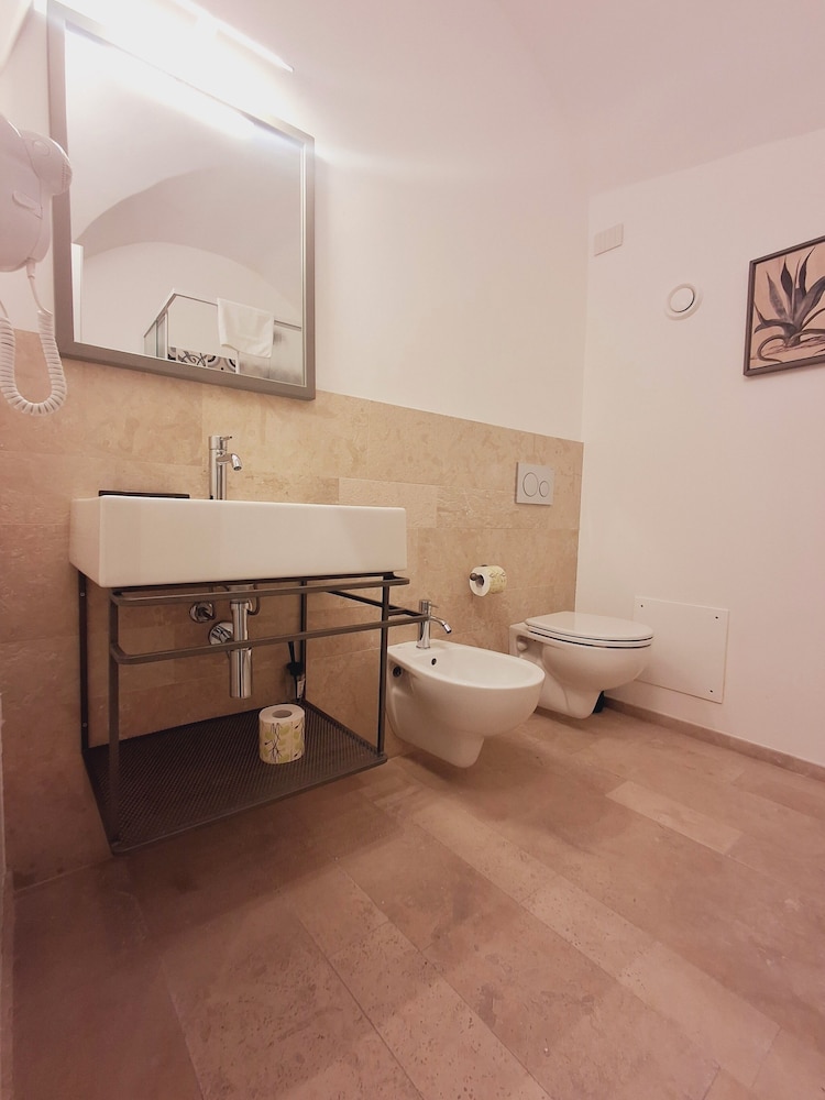 Ibla Rooms 49/49