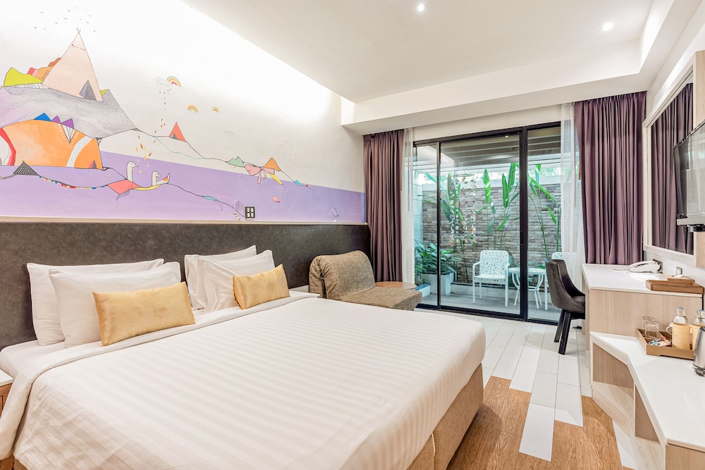 Sand Dunes Chaolao Beach Resort 12/50