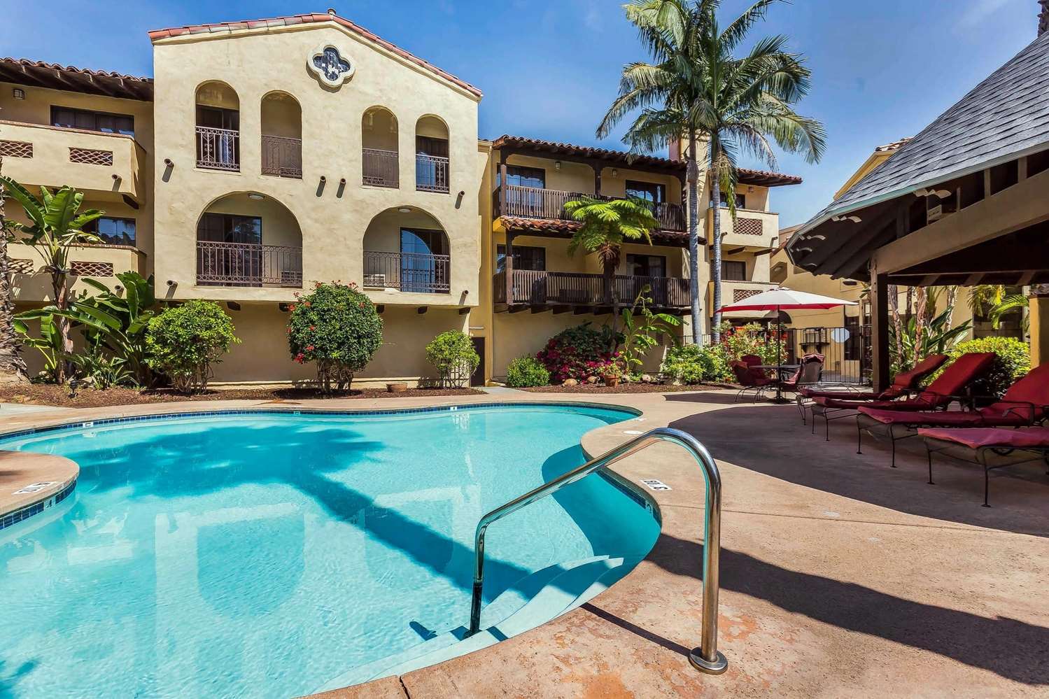 Quality Inn Fallbrook I 15 4/34