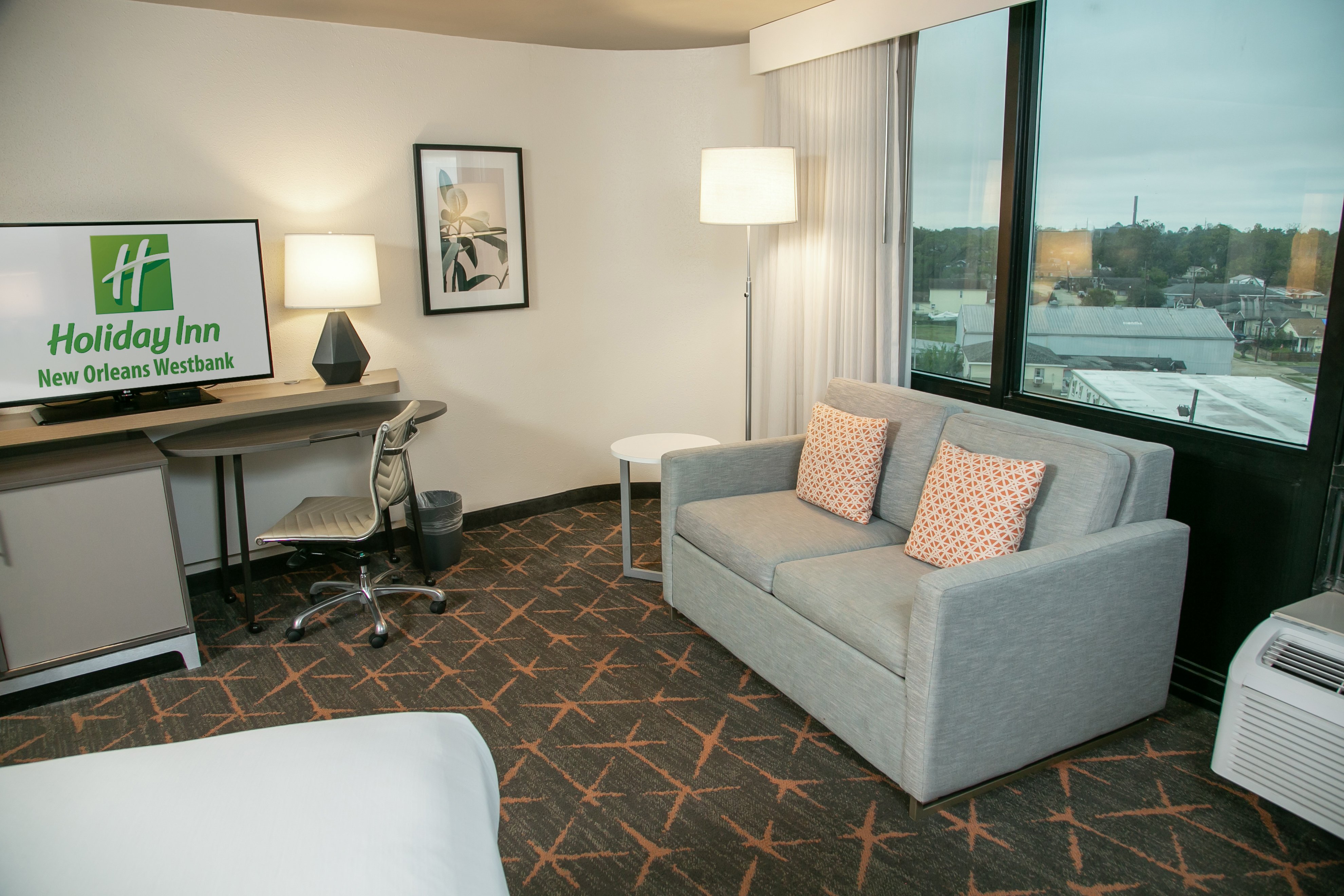 Holiday Inn New Orleans West Bank Tower 59/79