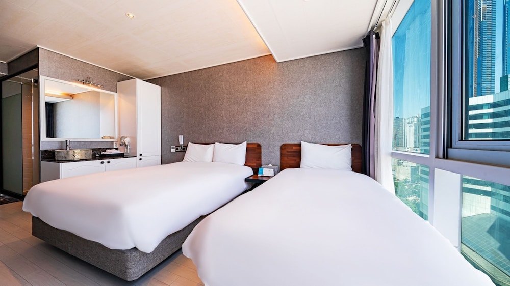 STANDARD, TWIN BEDS