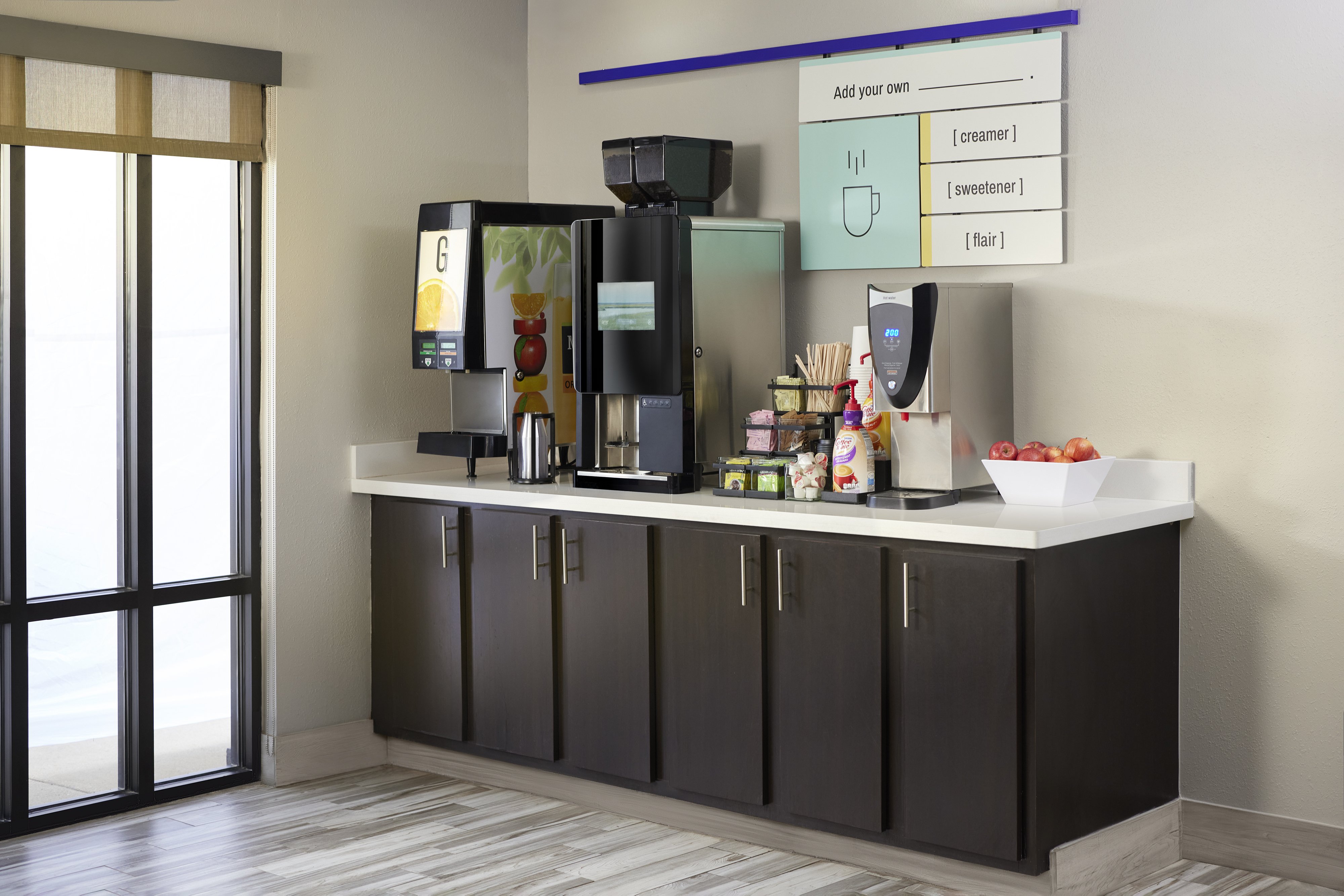 Country Inn and Suites By Radisson Gillette WY 25/51