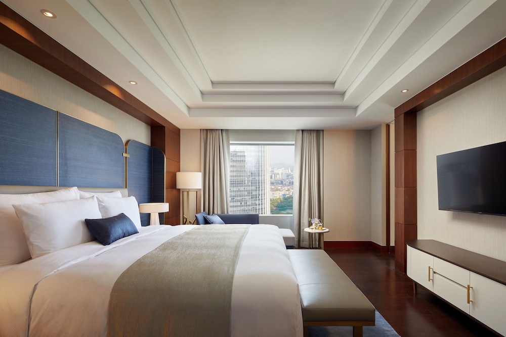 Lotte Hotel World 28/67