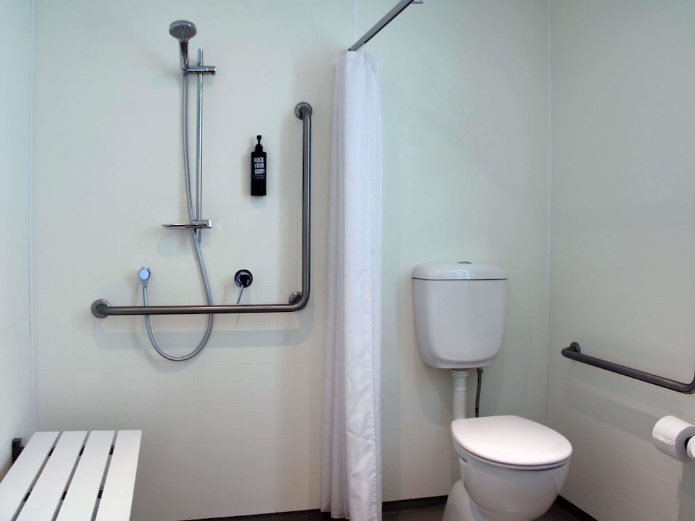 ibis budget Auckland Airport 61/64