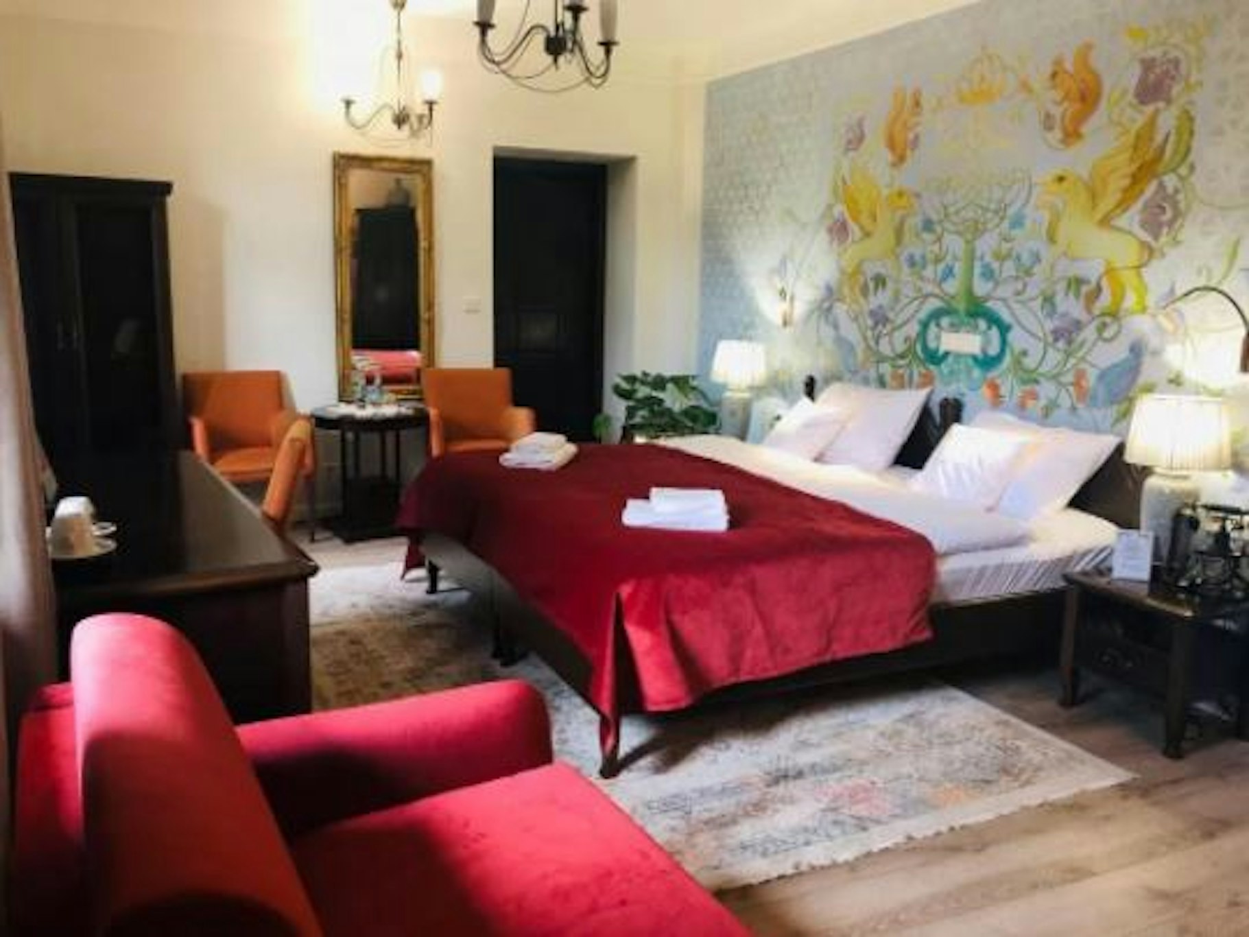 Ester Hotel 34/37