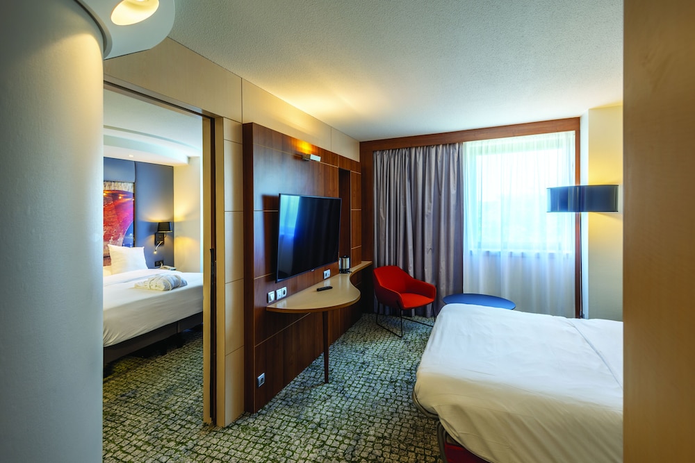 Mercure Toulouse Centre Compans Hotel 10/69