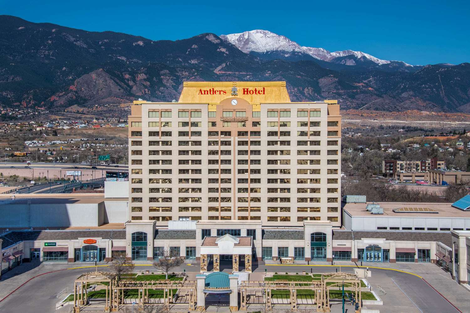 The Antlers, A Wyndham Hotel 2/59