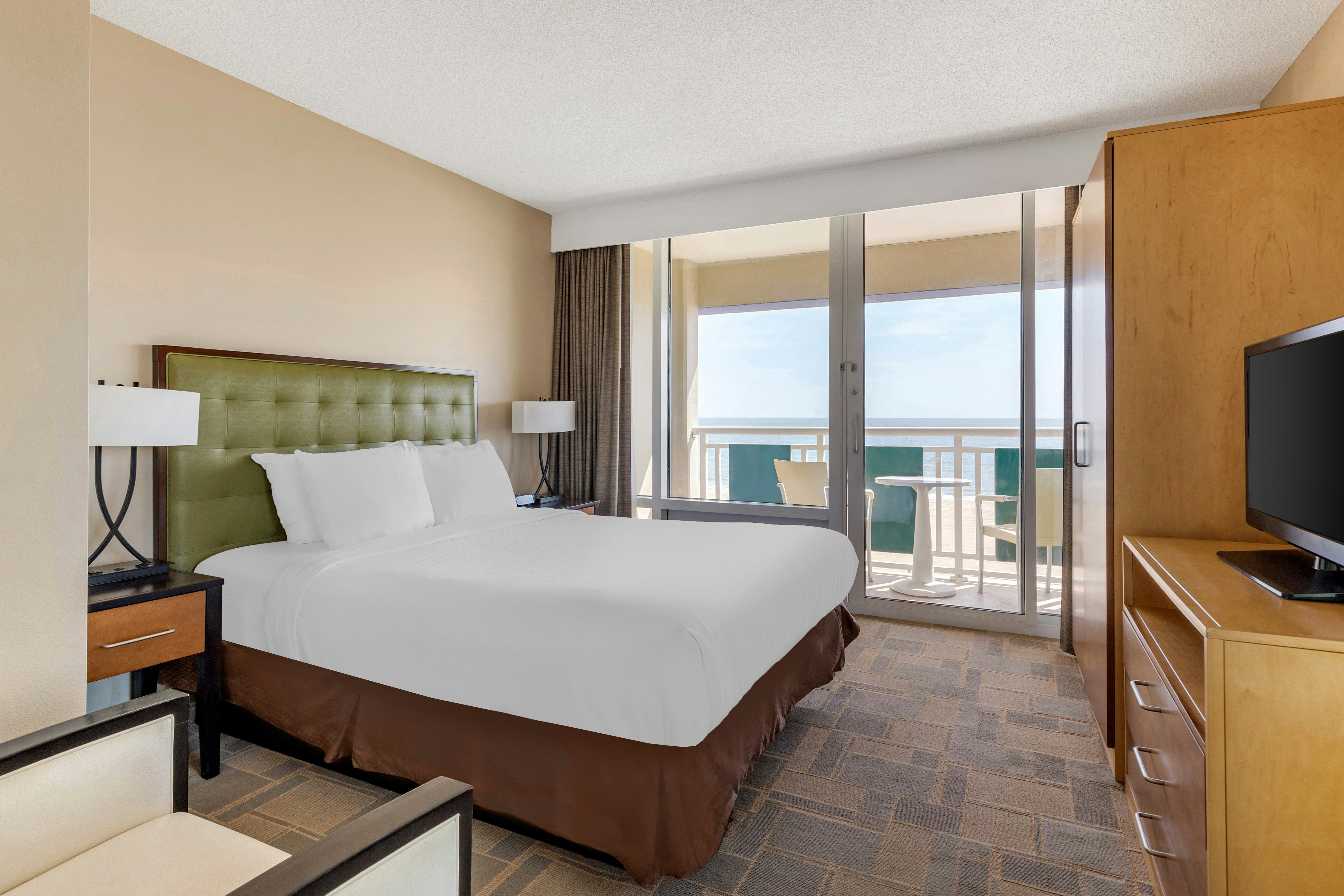 1 Bedroom, Suite, Ocean Front