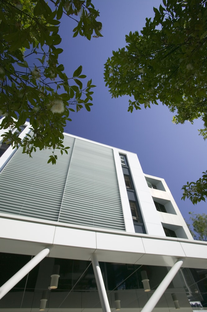 Mercure Sydney St Leonards 4/76