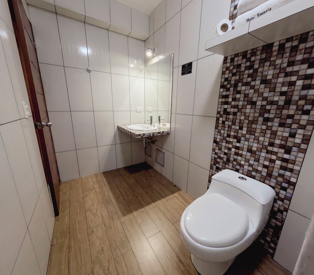 Hotel Esencia Suites 48/49