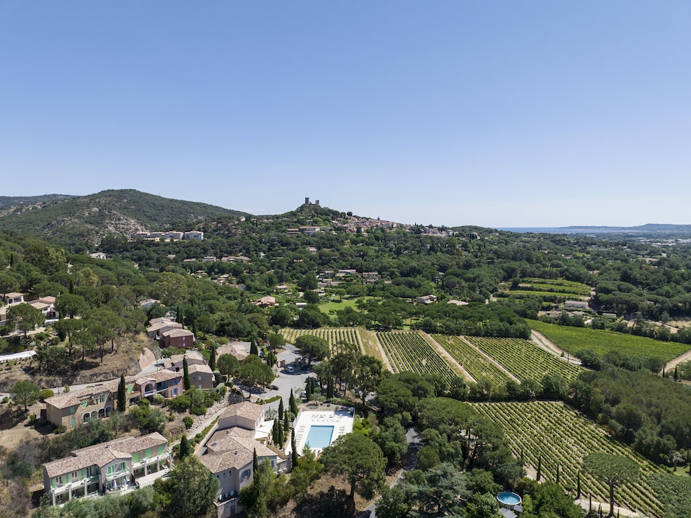 Garden City Les Bastides de Grimaud 40/50