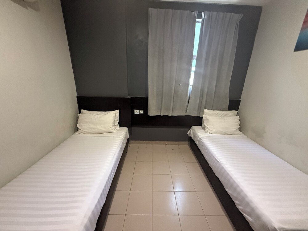 Tiong Nam Hotel 18/49