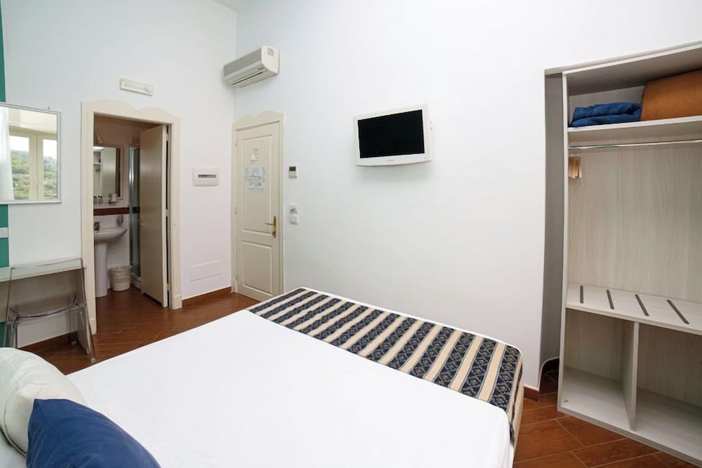 Hotel Royal Hills 15/29