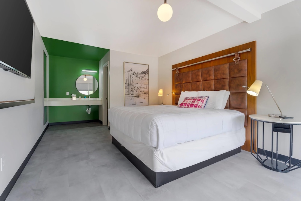 Heights House Hotel - Houston Heights Downtown, an Ascend Collection Hotel 20/48