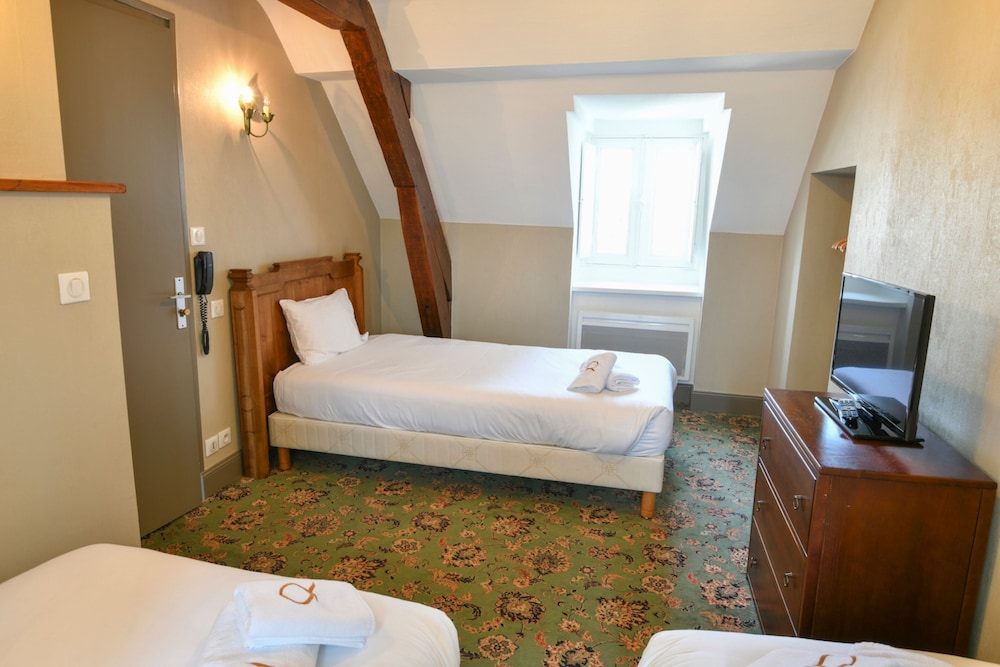 Hotel de Gramont Pau 12/62
