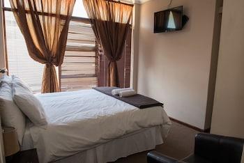 Room, Bathtub