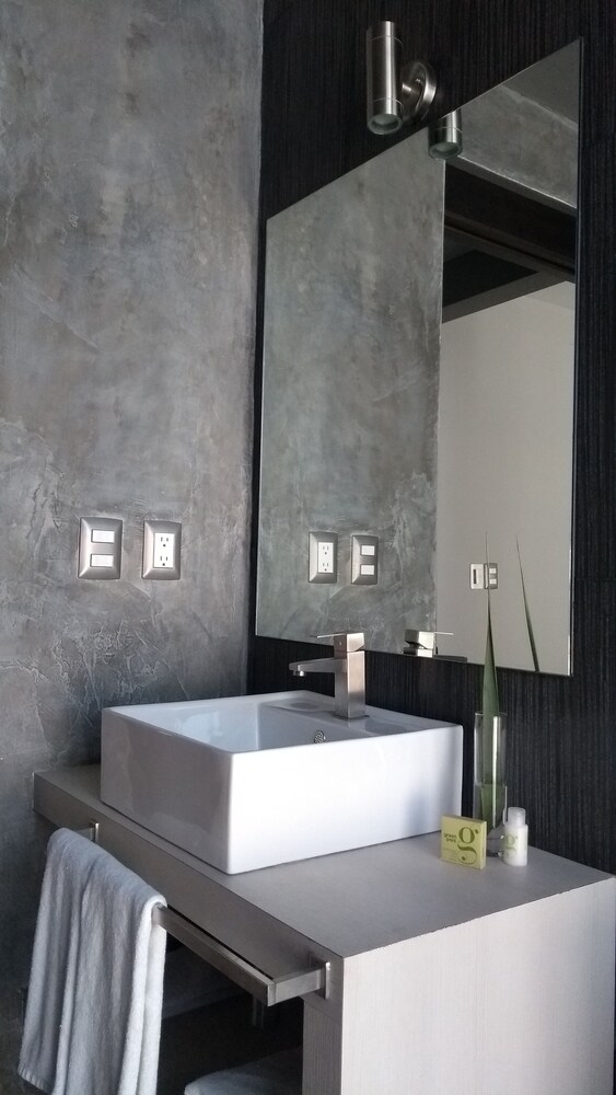 Esduma HK Hotel 12/51