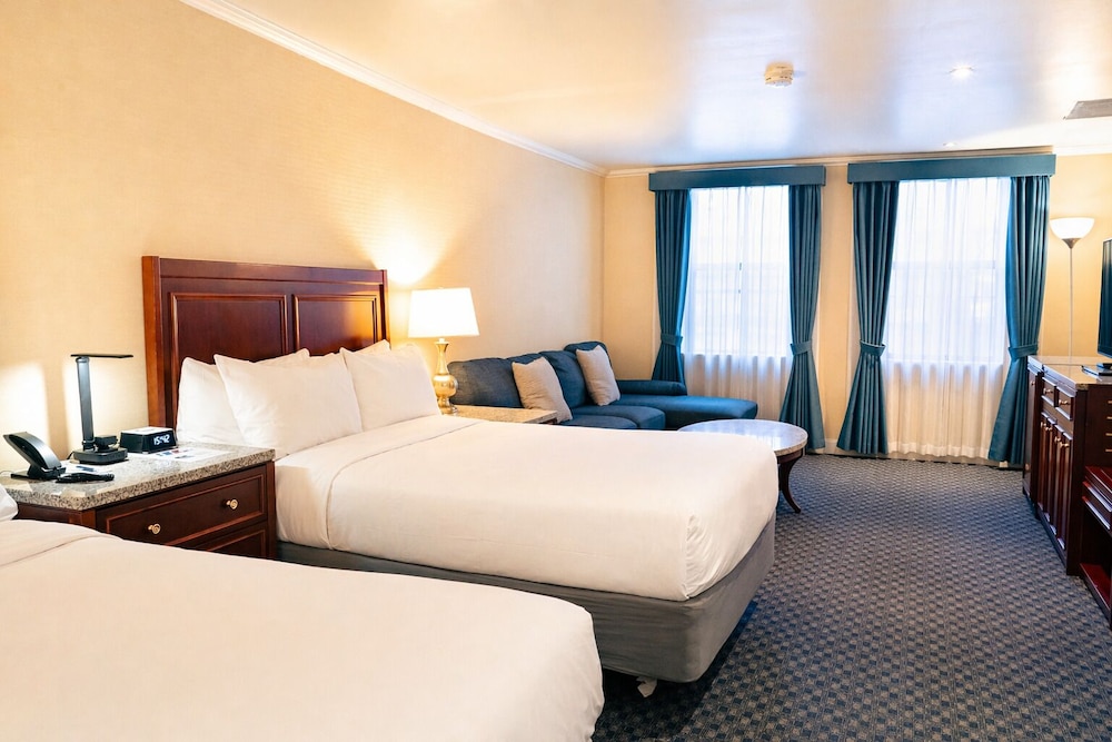 Hotel Stanford New York 15/57