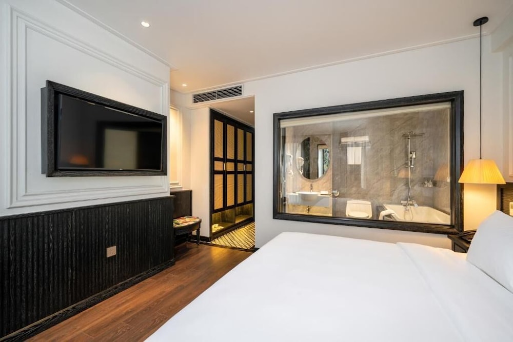 Luxe Paradise Premium Hotel 17/50
