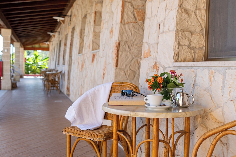 Hotel Resort Ristorante Masseria Le Pajare 5/50