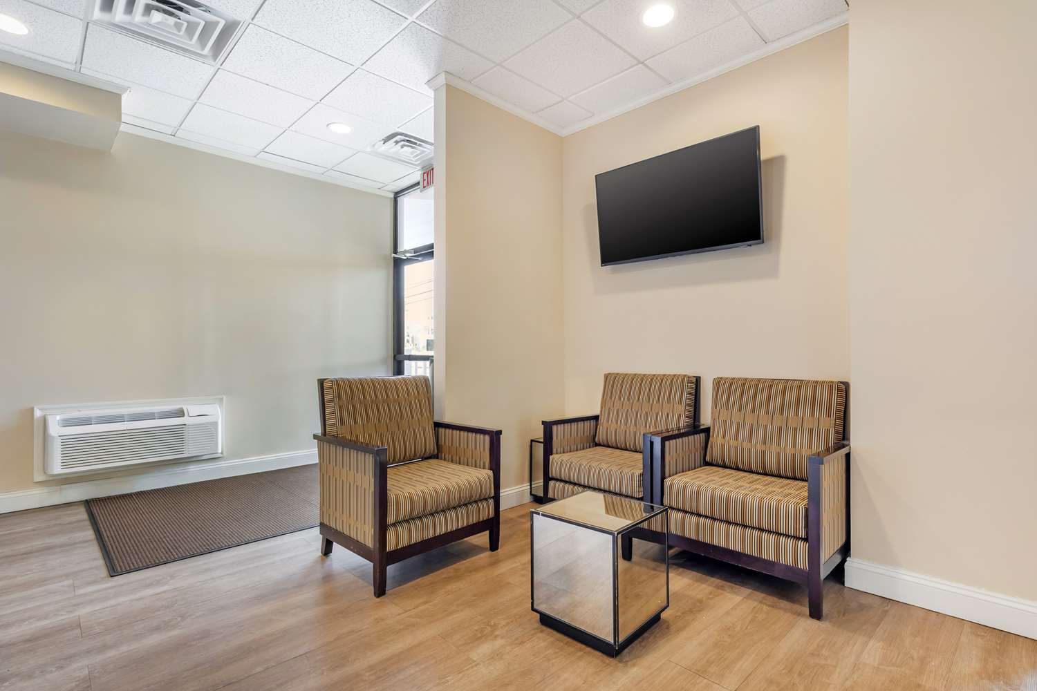 Best Western Ocean City Hotel Suites 28/41