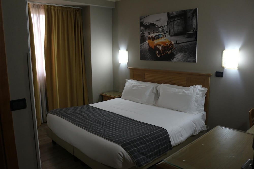 Hotel Garibaldi 10/44