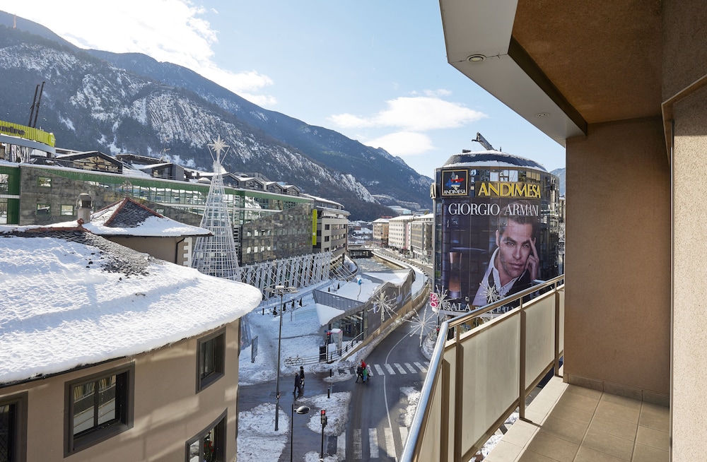 Nh Andorra La Vella 5/50