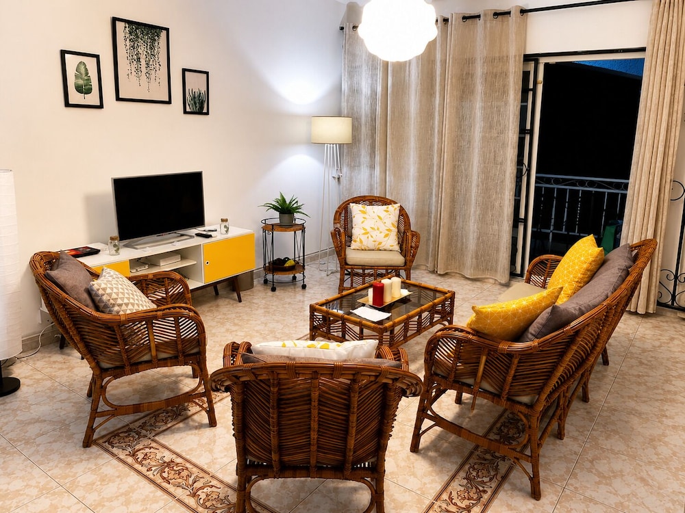 Sunset Beach Apartment 7/21