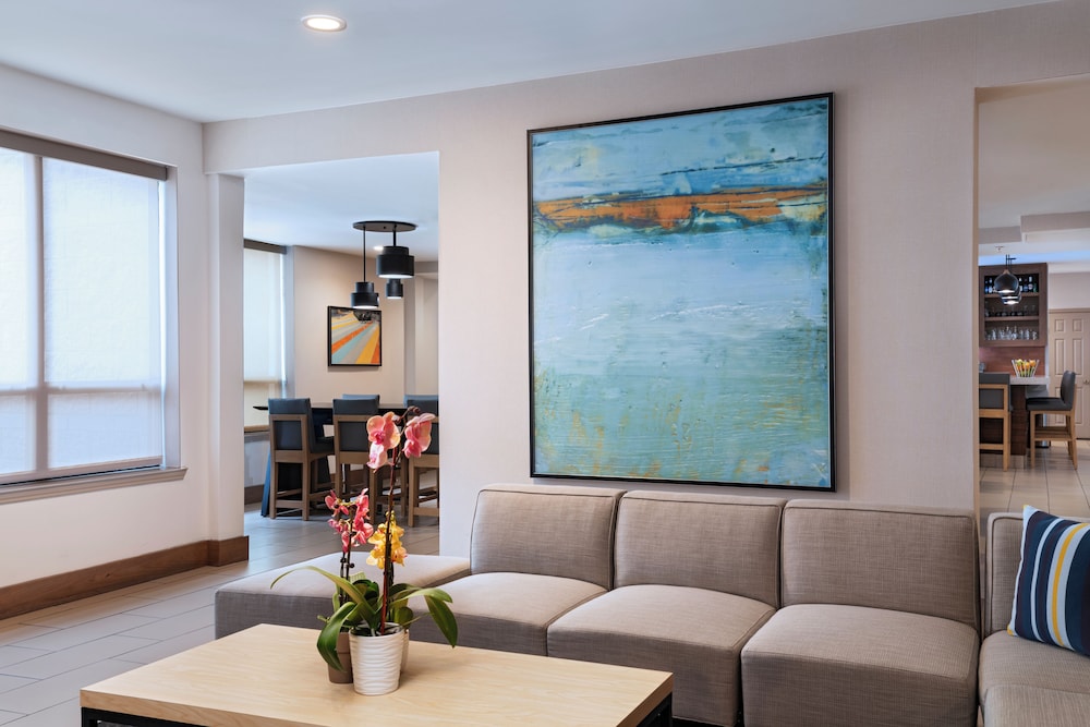 HYATT house Dallas/Uptown 48/71
