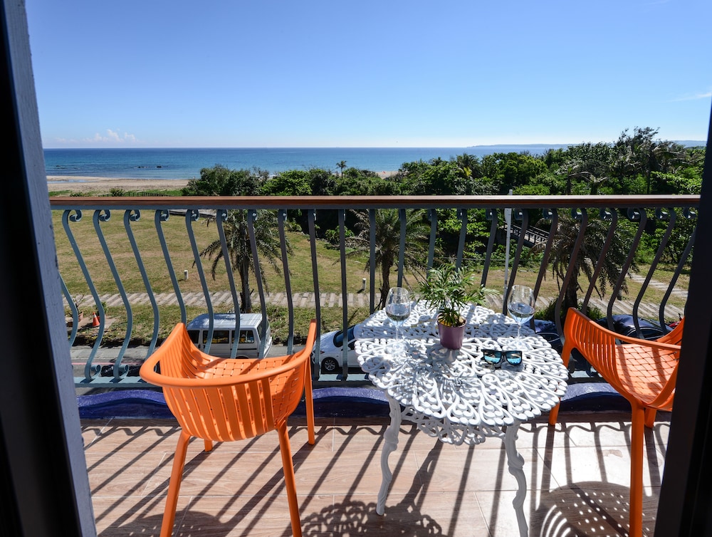 Kenting Coast Resort 3/70