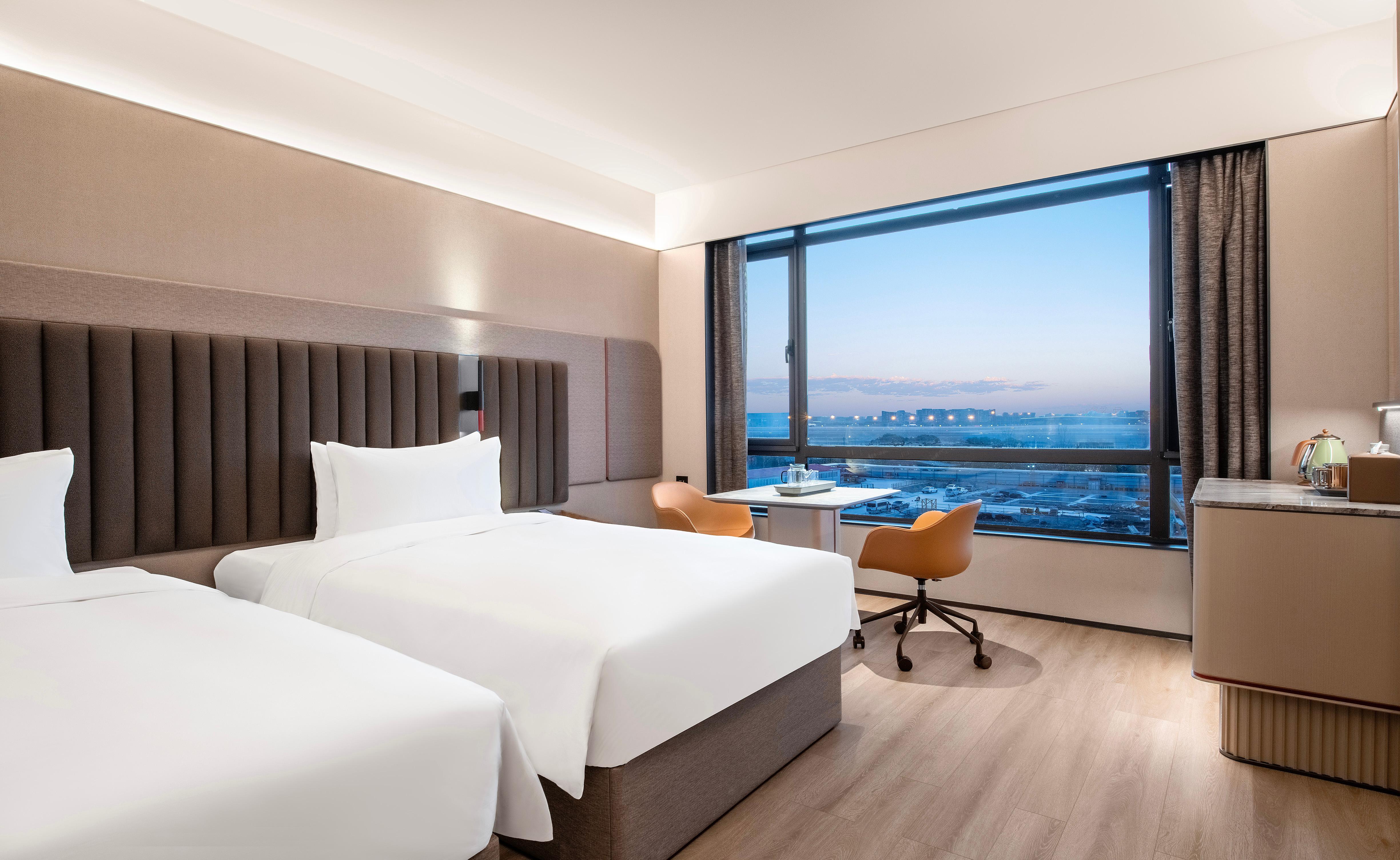 Standard, Twin Beds