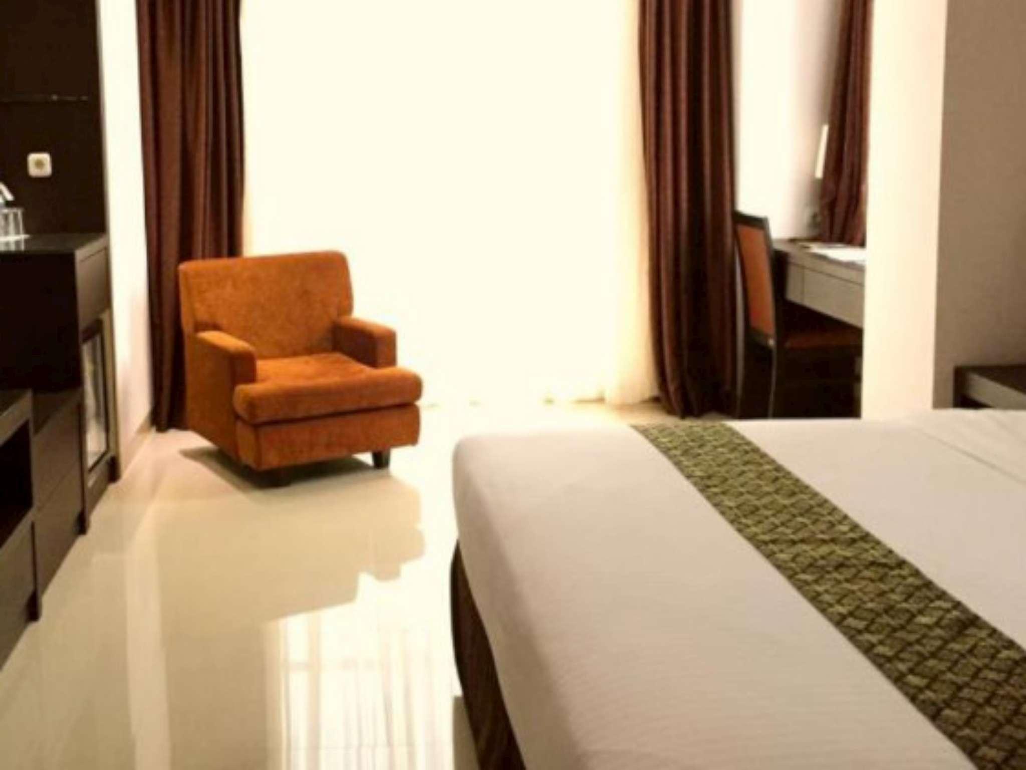 GRAND HAWAII HOTEL 15/33