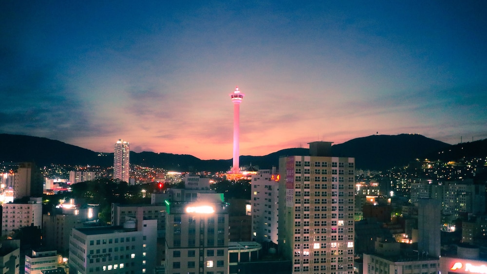 Connect Busan Hotel and Residence 50/50