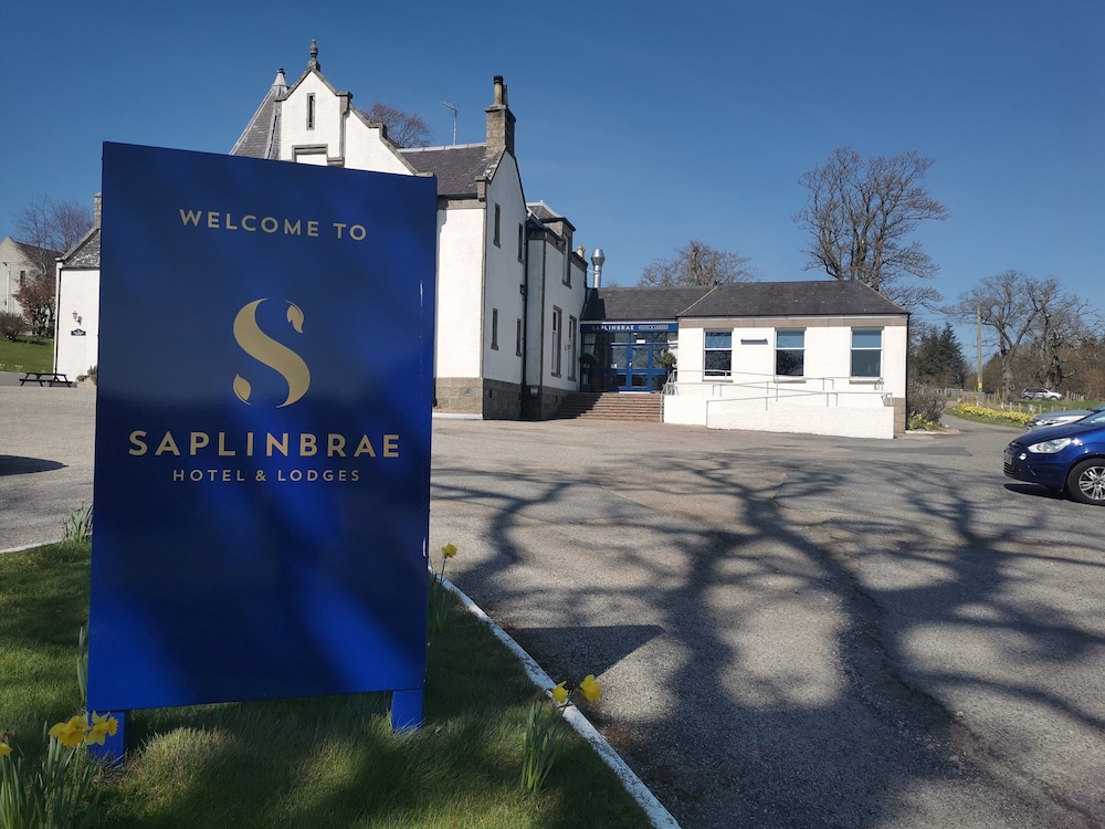 Saplinbrae Hotel And Lodges 42/50