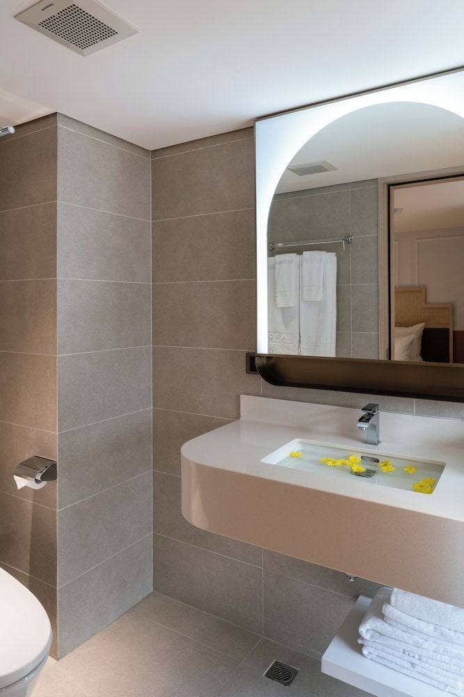 Hanoi Le Jardin Hotel & Spa 71/74
