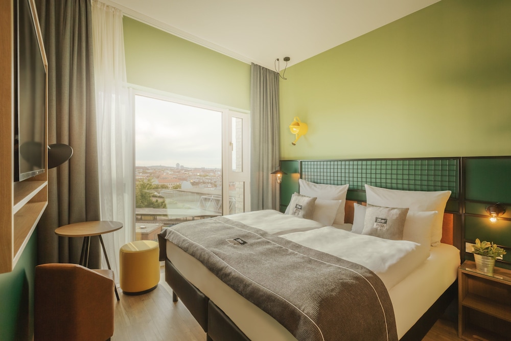 Holiday Inn - the niu, Dwarf Berlin Schoneberg 14/73