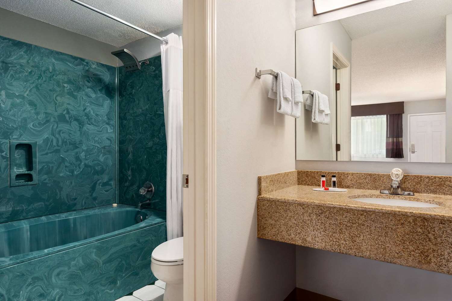 Days Inn by Wyndham Anderson/Clemson Area 21/22