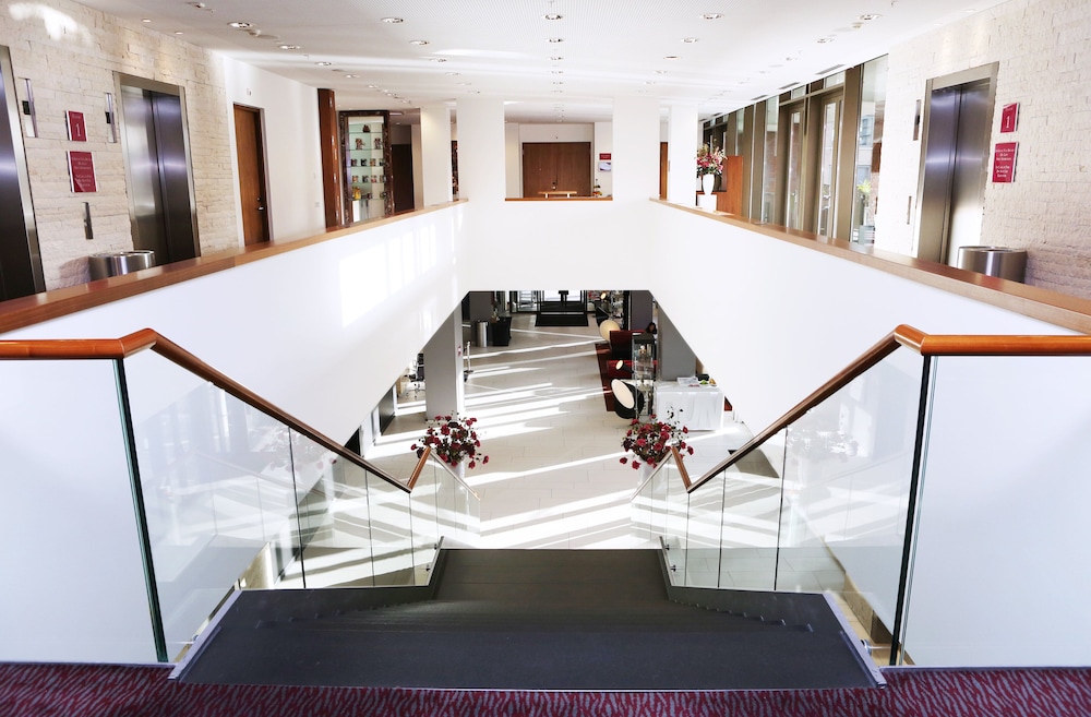 Crowne Plaza Amsterdam South Hotel 68/82