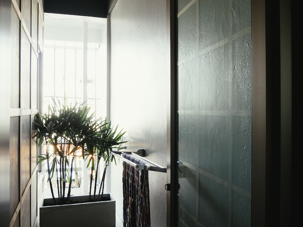 Whereder Poshtel 3/50