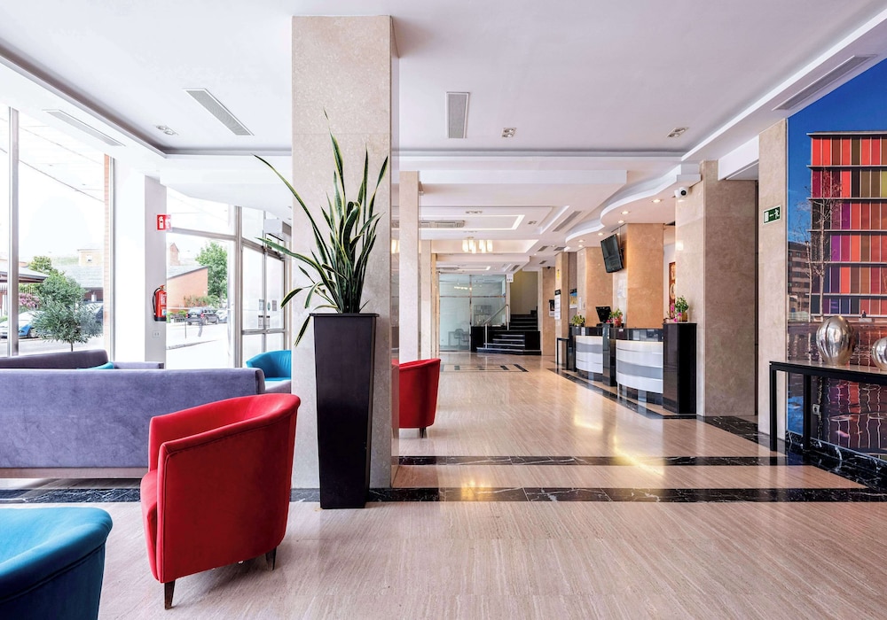 Hotel Zentral Leon 45/66