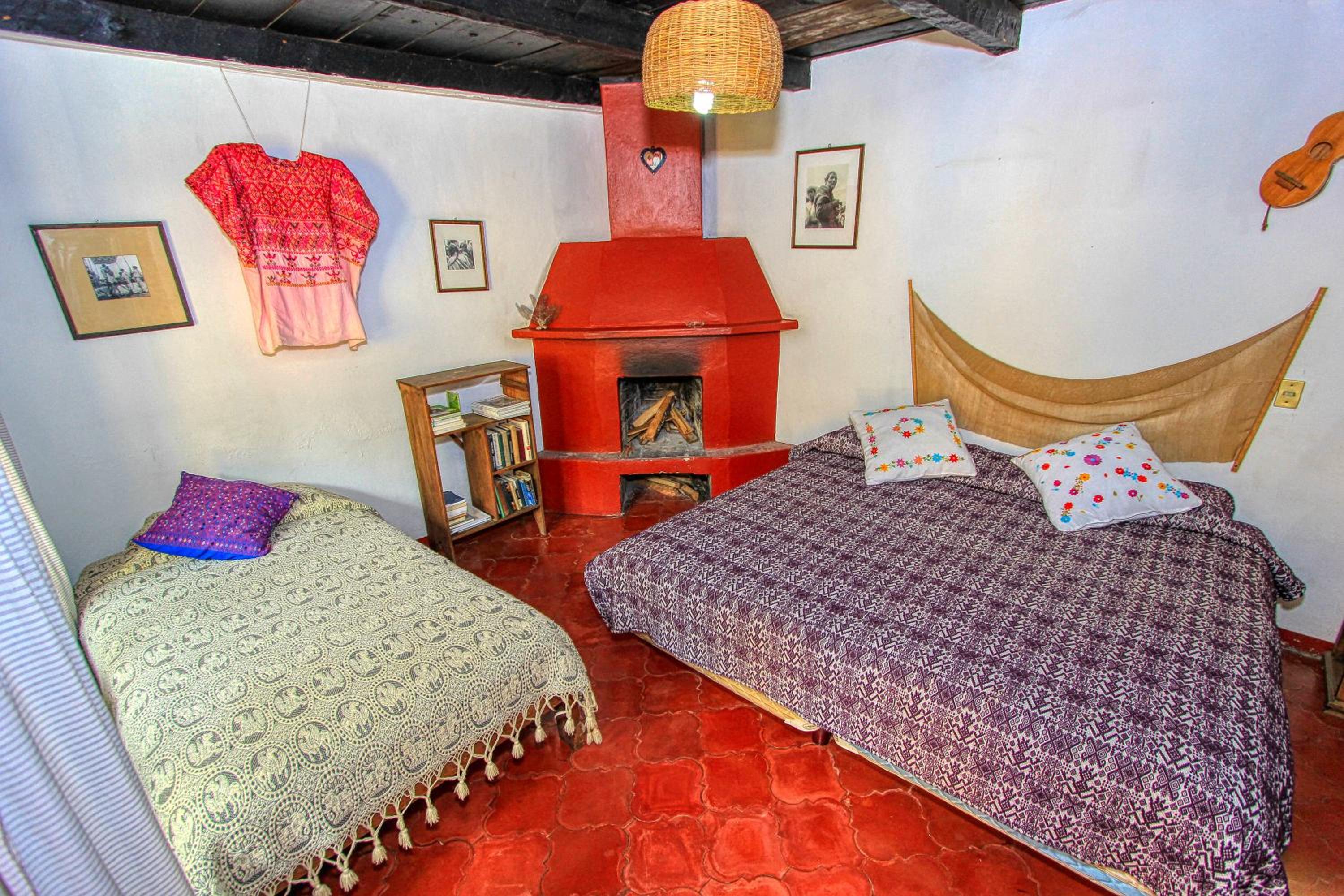 Room, Triple