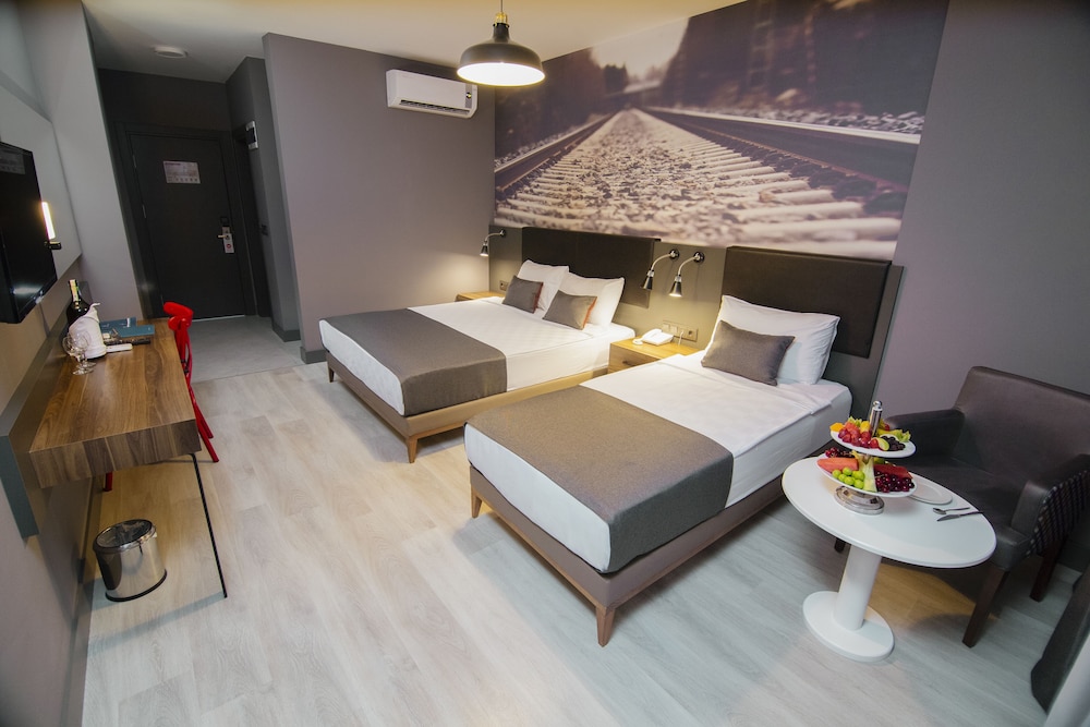 Ramira City Hotel 16 Adult Hotel 12/50