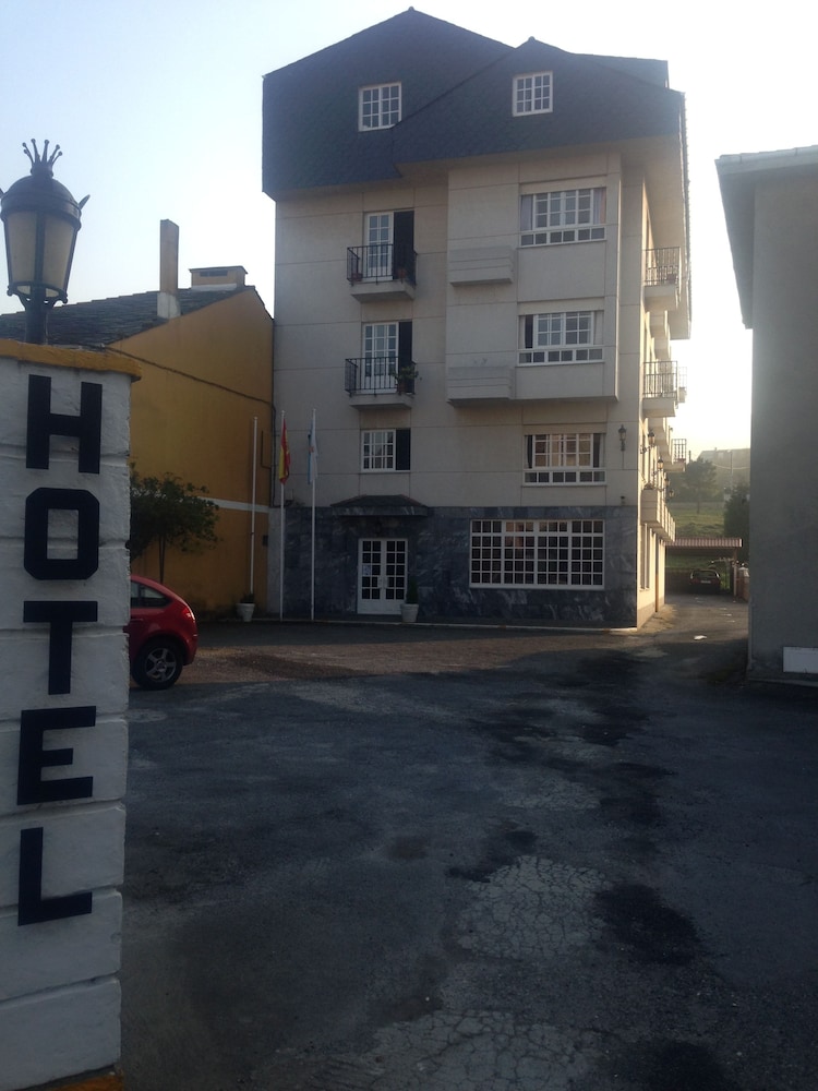 Hotel As Areas Ii 3/45
