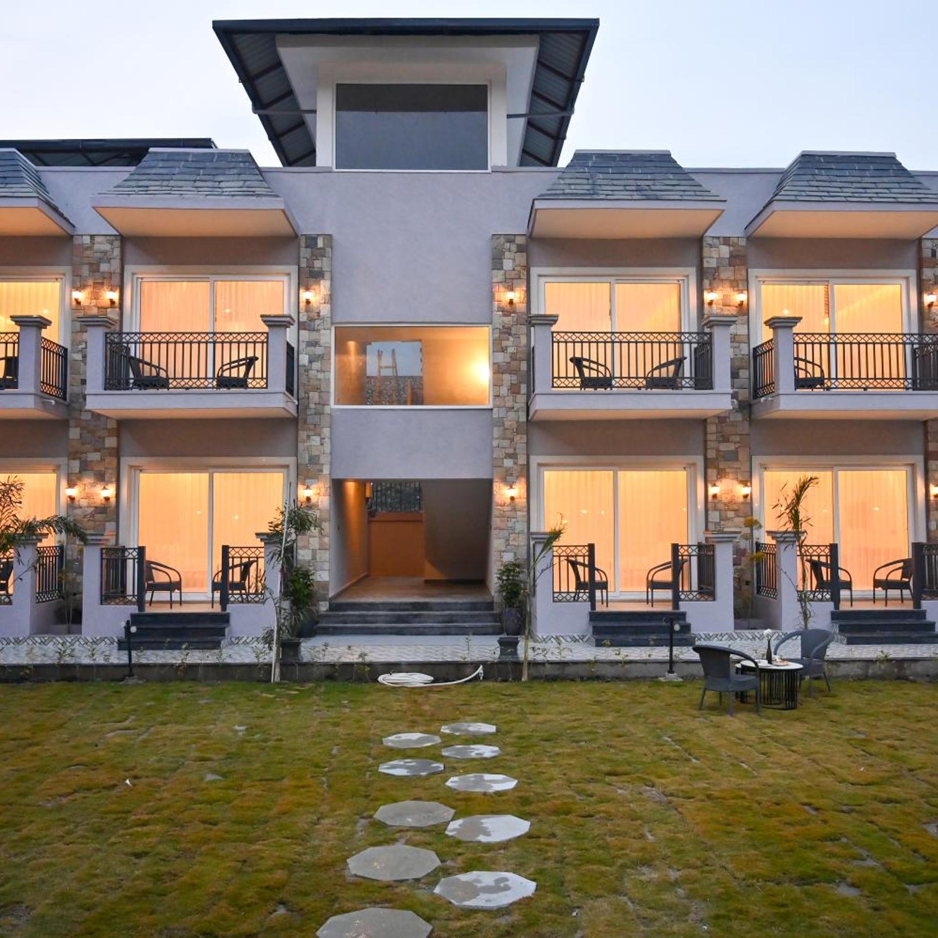 Amritara Chakra River Resort 40/54