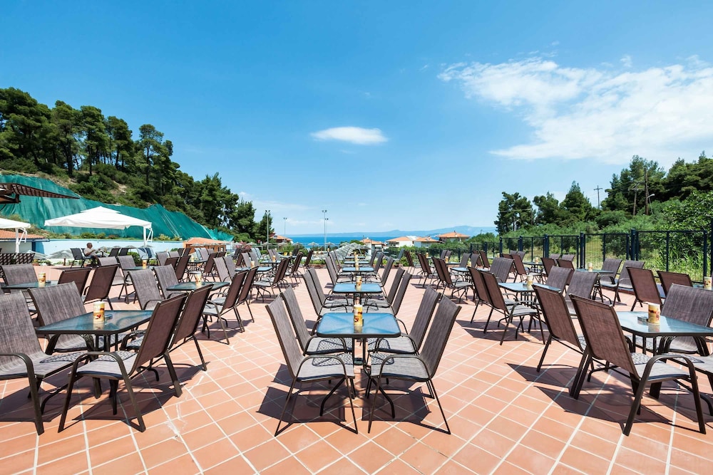 Atrium Hotel Halkidiki 44/58