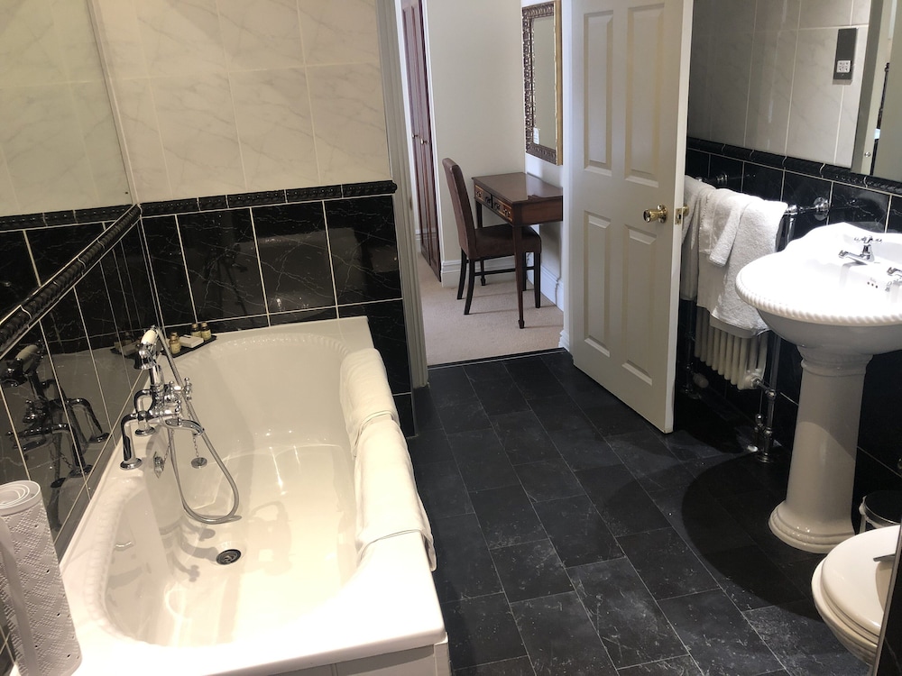 The Dower House Hotel 45/50