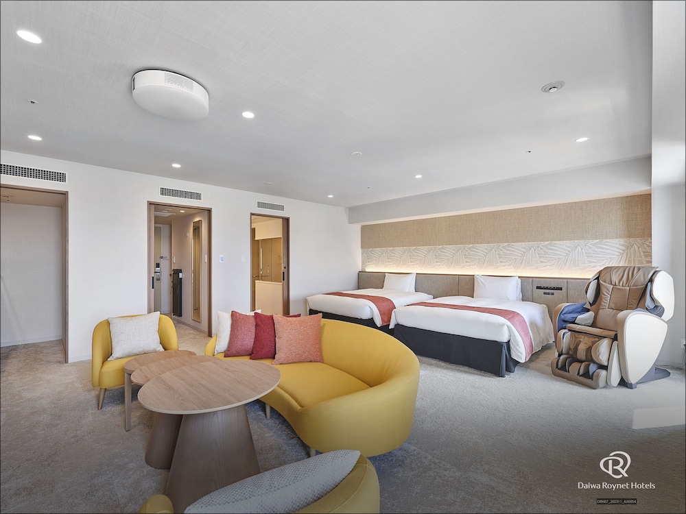 Daiwa Roynet Hotel NAHA-OMOROMACHI PREMIER 35/50