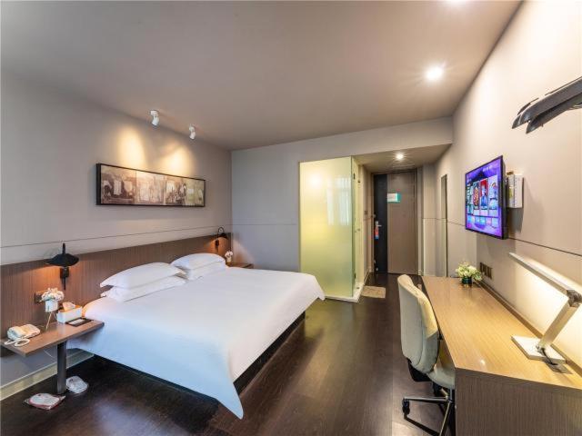 Jinjiang Inn Select Suzhou Shengze Sunhuxilu Hotel 11/25